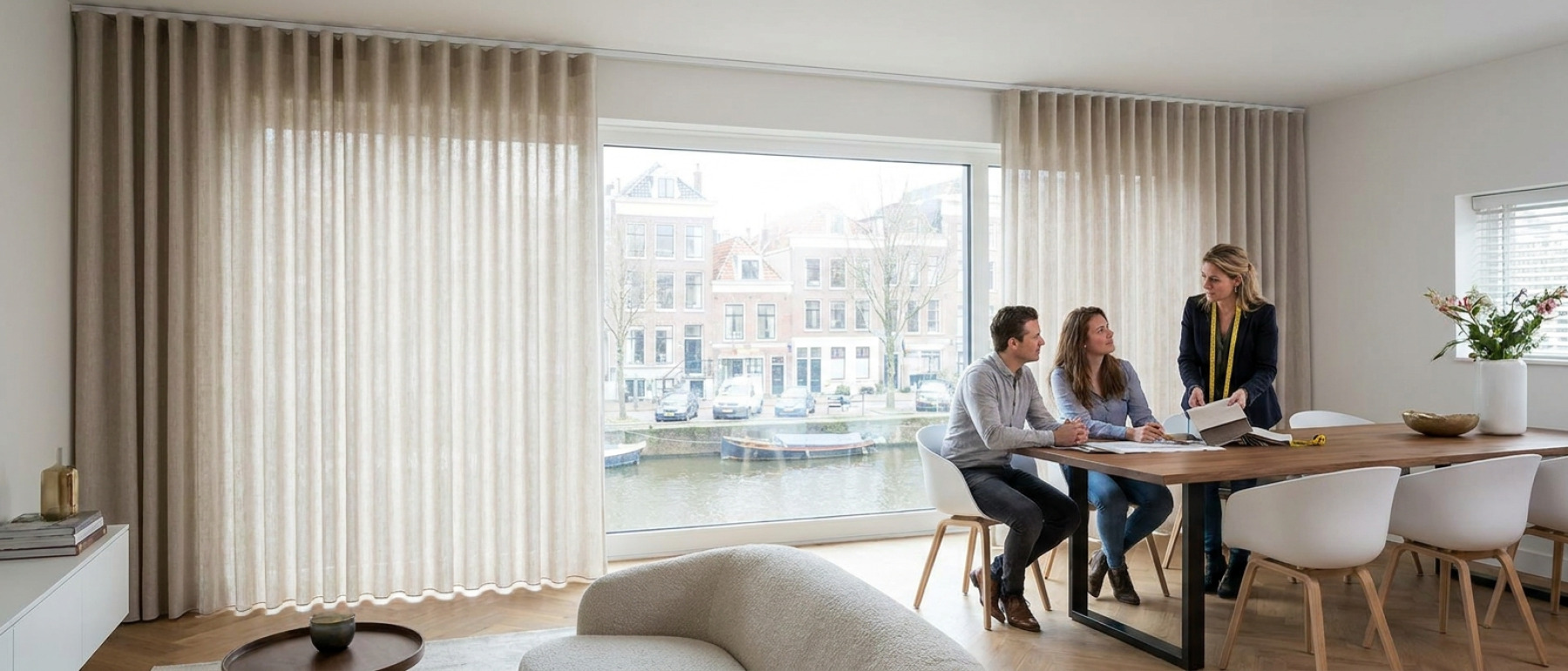 Raamdecoratie Wave gordijnen laten maken